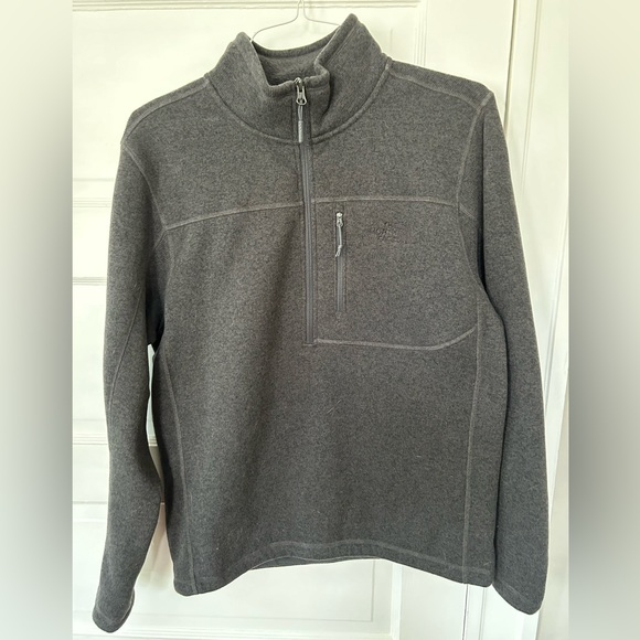 Charcoal Gray North Face 1/2 Zip Sweater Fleece - Picture 1 of 4